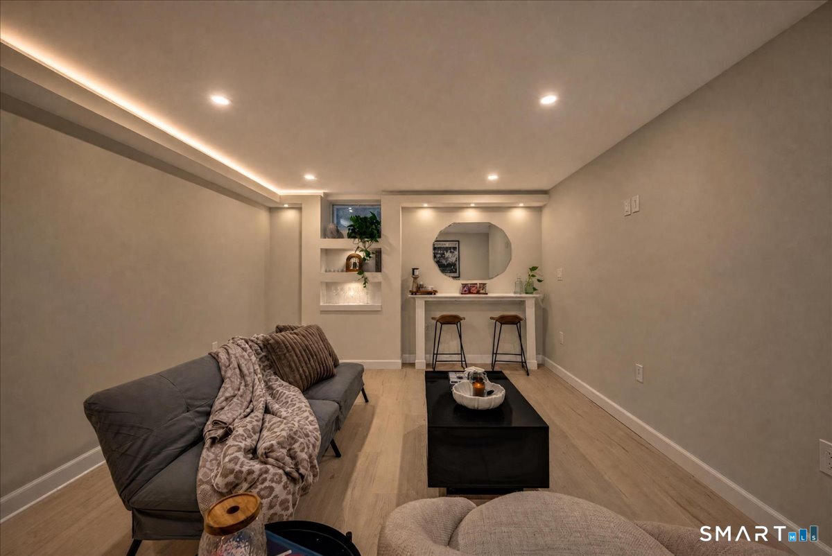 15 Lawler Lane Norwich CT 06360
