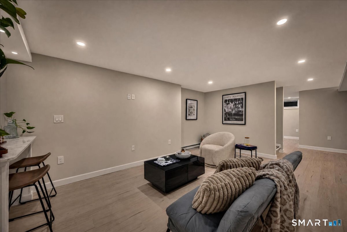 15 Lawler Lane Norwich CT 06360