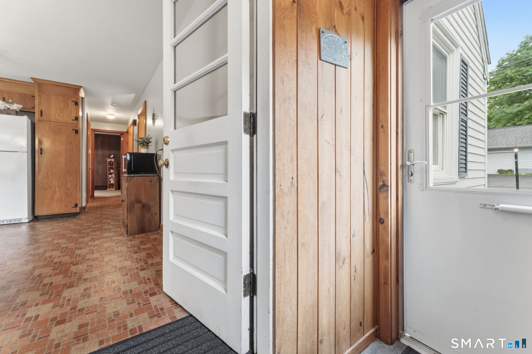 87 Lewis Street Middletown CT 06457