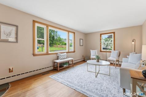 87 Lewis Street Middletown CT 06457