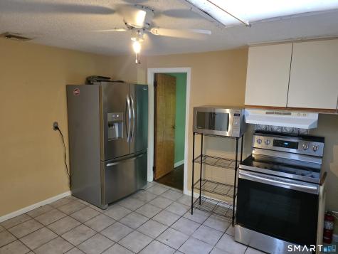 930 Delilah Drive Windsor CT 06095