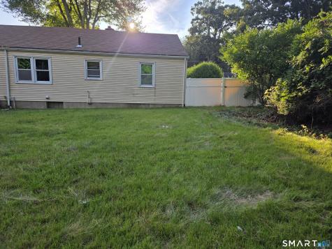 930 Delilah Drive Windsor CT 06095