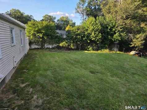 930 Delilah Drive Windsor CT 06095