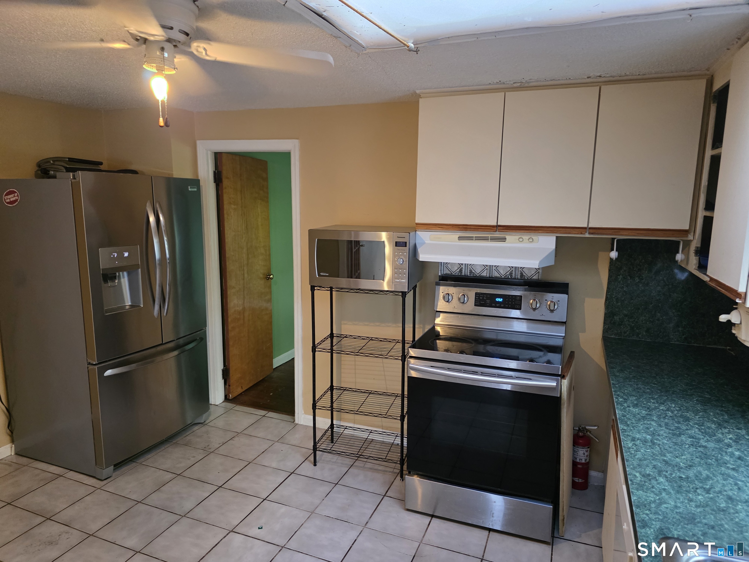 930 Delilah Drive Windsor CT 06095
