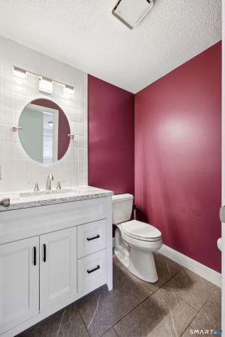 206 Hartford Avenue East Granby CT 06026