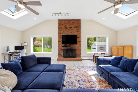 206 Hartford Avenue East Granby CT 06026