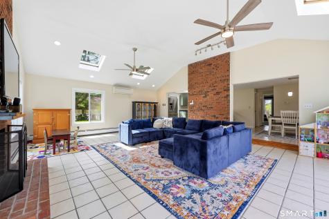 206 Hartford Avenue East Granby CT 06026