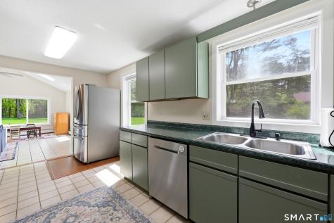 206 Hartford Avenue East Granby CT 06026