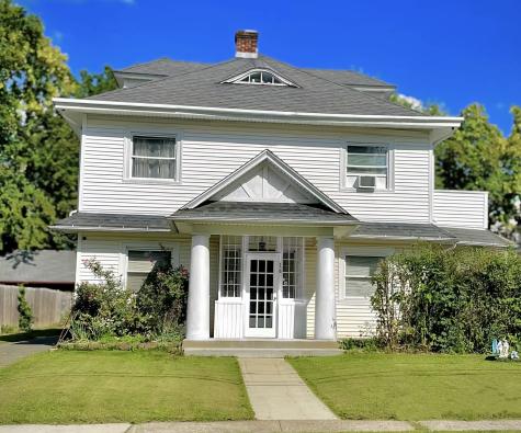 16 Lilley Road West Hartford CT 06119