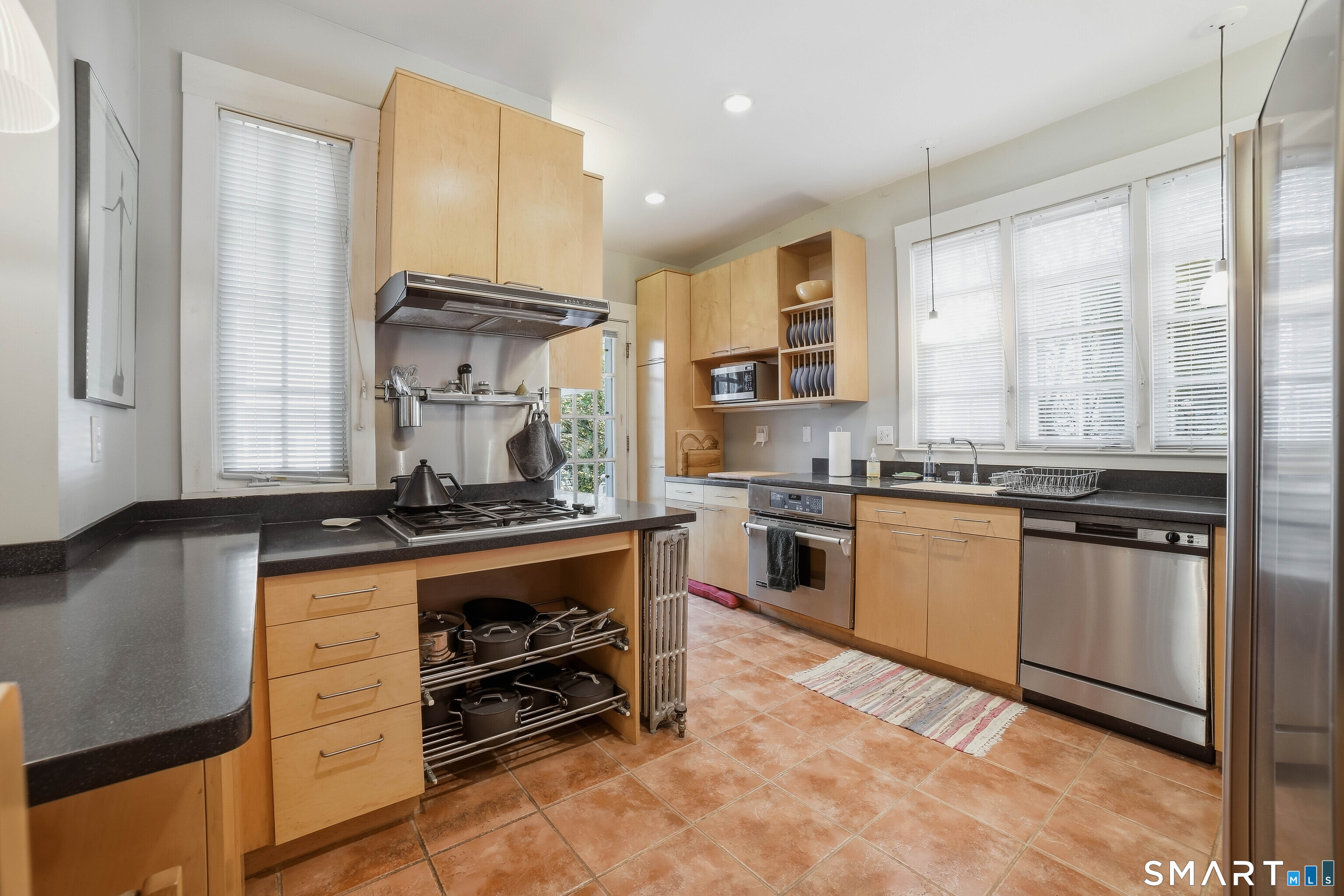 505 Edgewood Avenue New Haven CT 06511