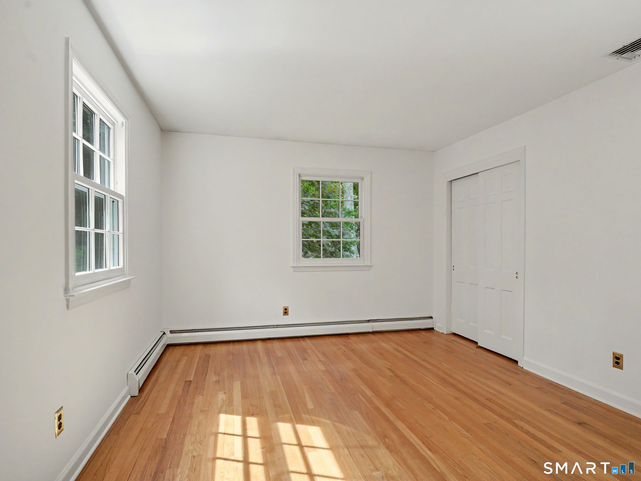 48 Chestnut Hill Lane Stamford CT 06903