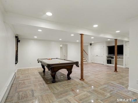 48 Chestnut Hill Lane Stamford CT 06903