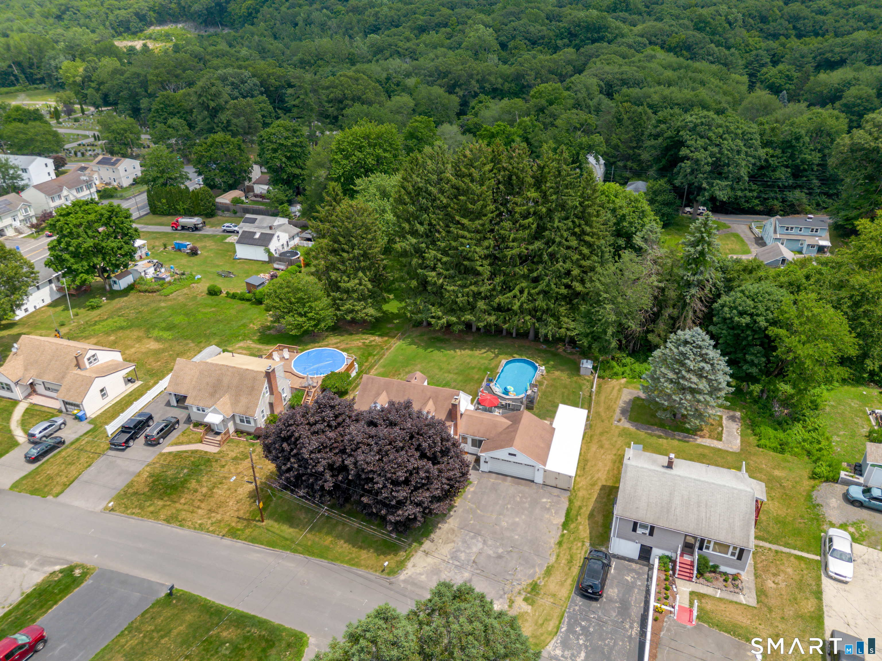 31 Holly Street Waterbury CT 06706