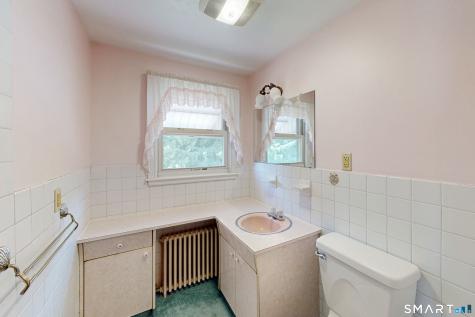 31 Holly Street Waterbury CT 06706