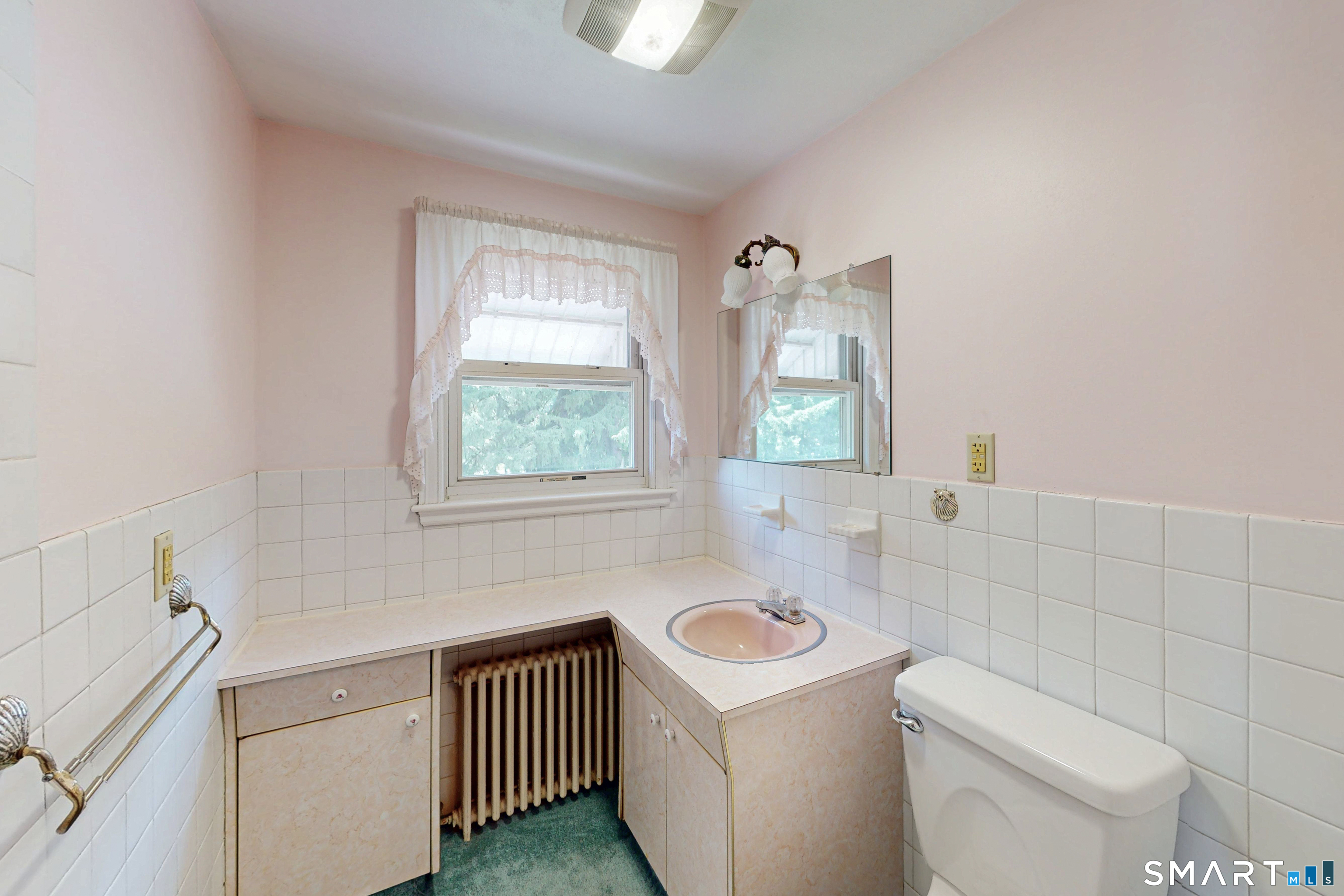 31 Holly Street Waterbury CT 06706