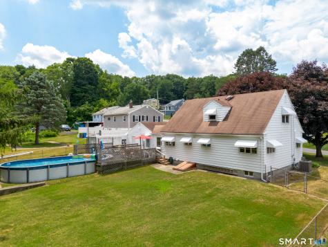 31 Holly Street Waterbury CT 06706