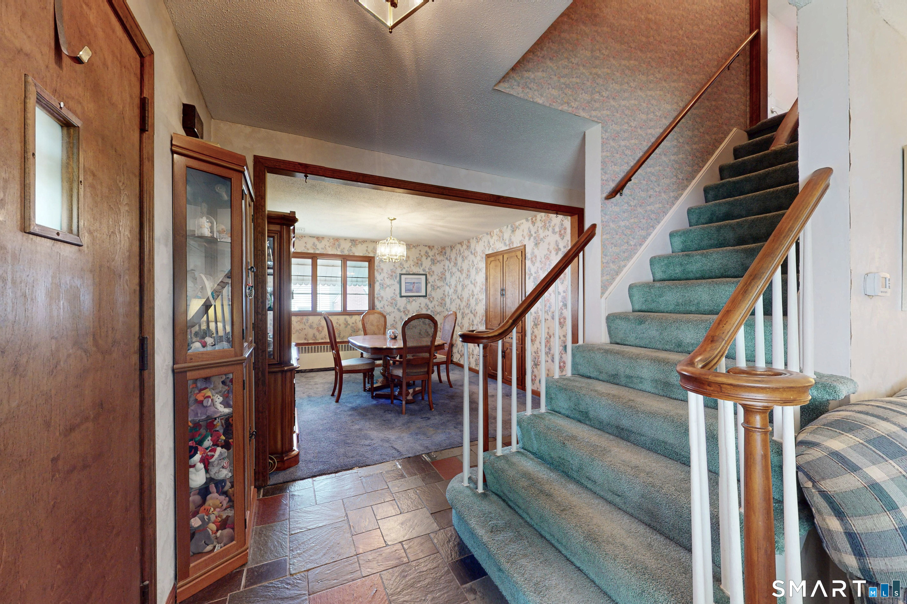 31 Holly Street Waterbury CT 06706