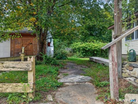 29 Lisbon Road Canterbury CT 06331