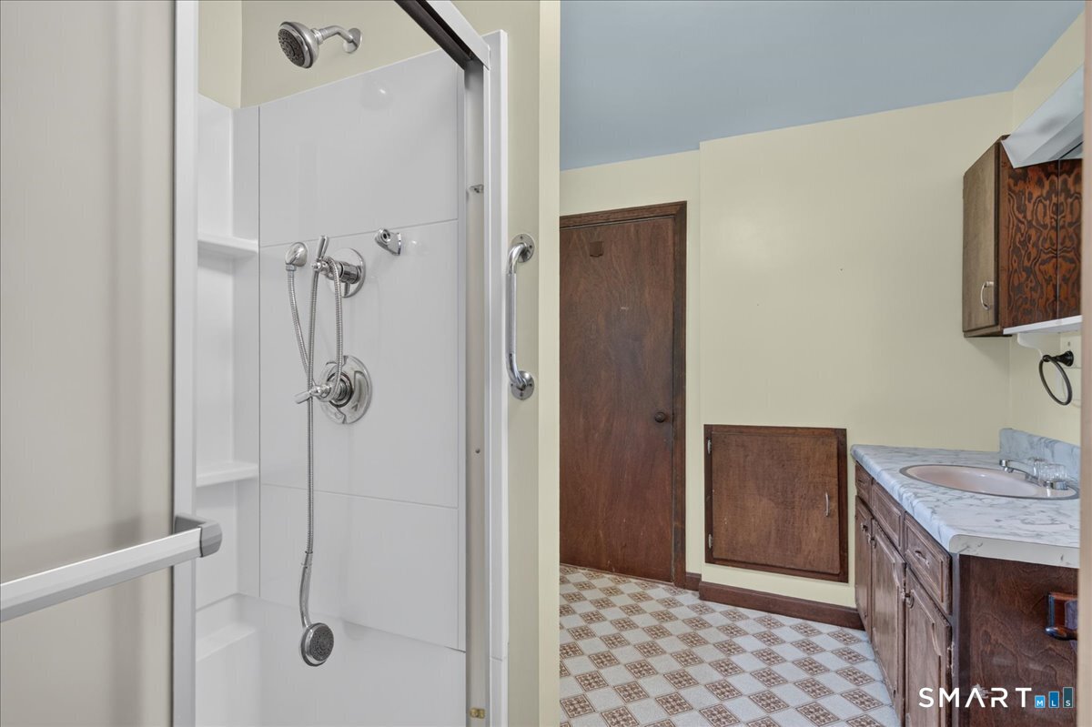 29 Lisbon Road Canterbury CT 06331