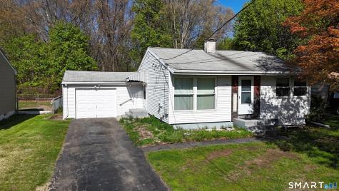 118 Bradley Terrace Derby CT 06418