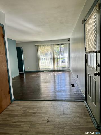 118 Bradley Terrace Derby CT 06418
