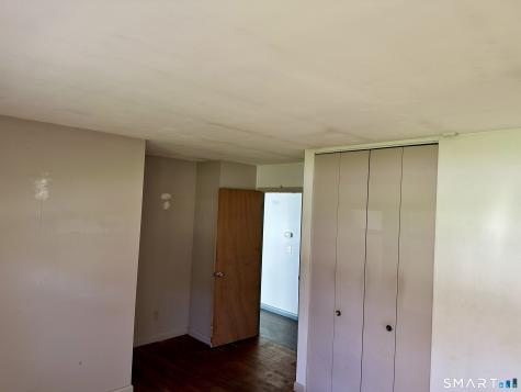 118 Bradley Terrace Derby CT 06418