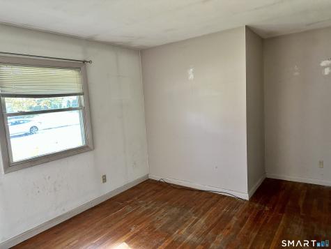 118 Bradley Terrace Derby CT 06418