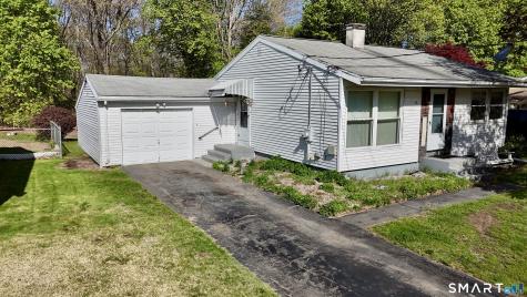 118 Bradley Terrace Derby CT 06418