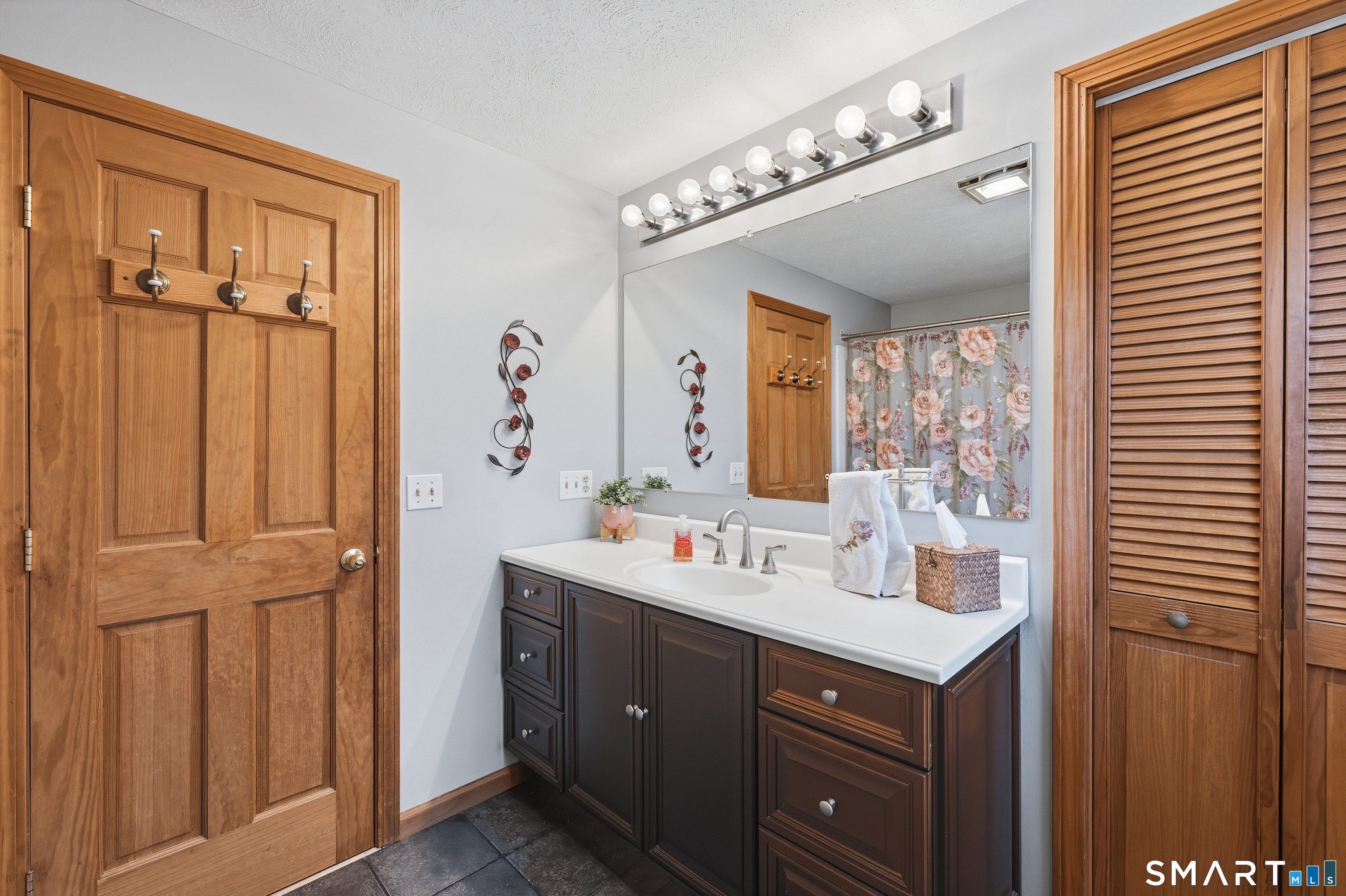 38 Harris Street Middletown CT 06457