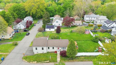 38 Harris Street Middletown CT 06457