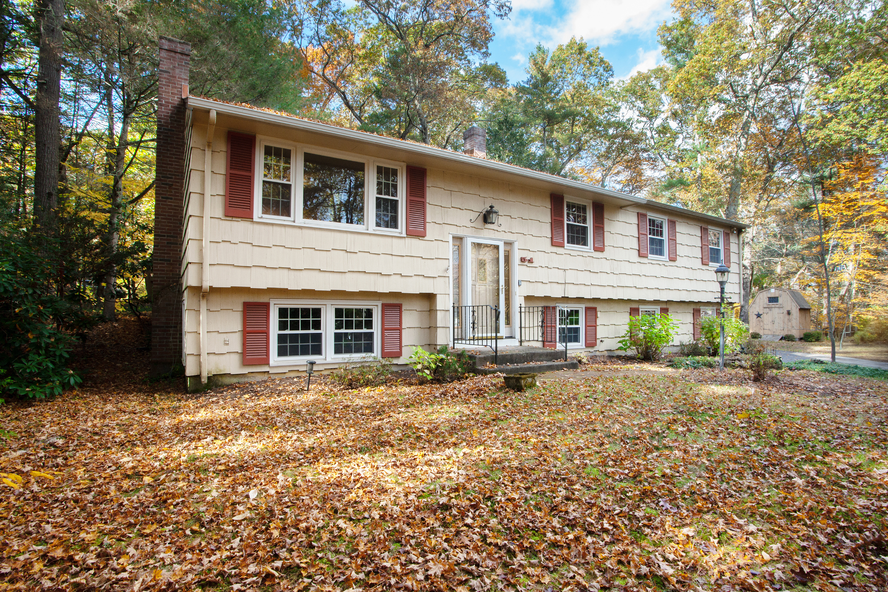 51 Pine Glen Road Simsbury CT 06070