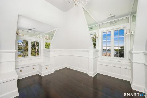 21 Point Road Norwalk CT 06854