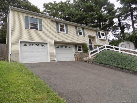 17 Fleetwood Drive Danbury CT 06810