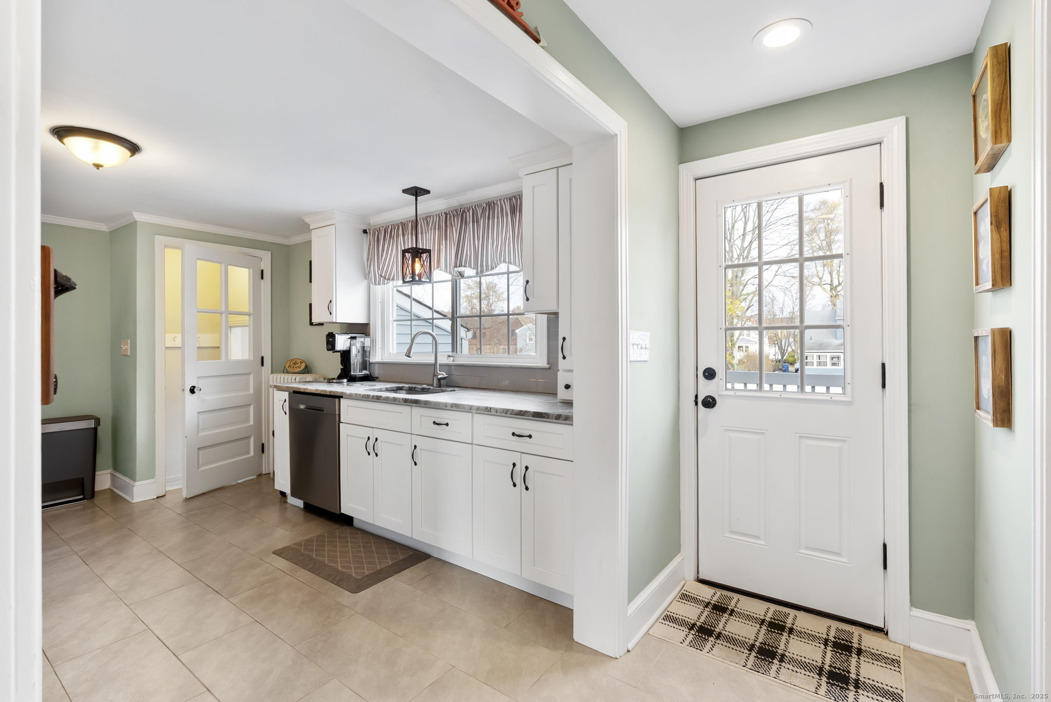 52 Stillman Road Wethersfield CT 06109