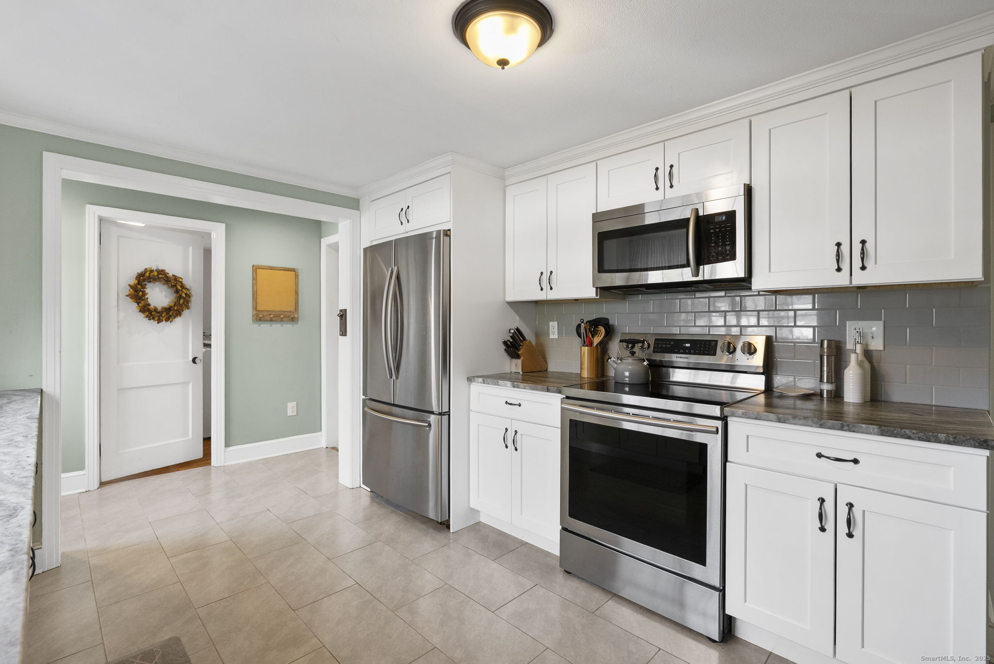 52 Stillman Road Wethersfield CT 06109