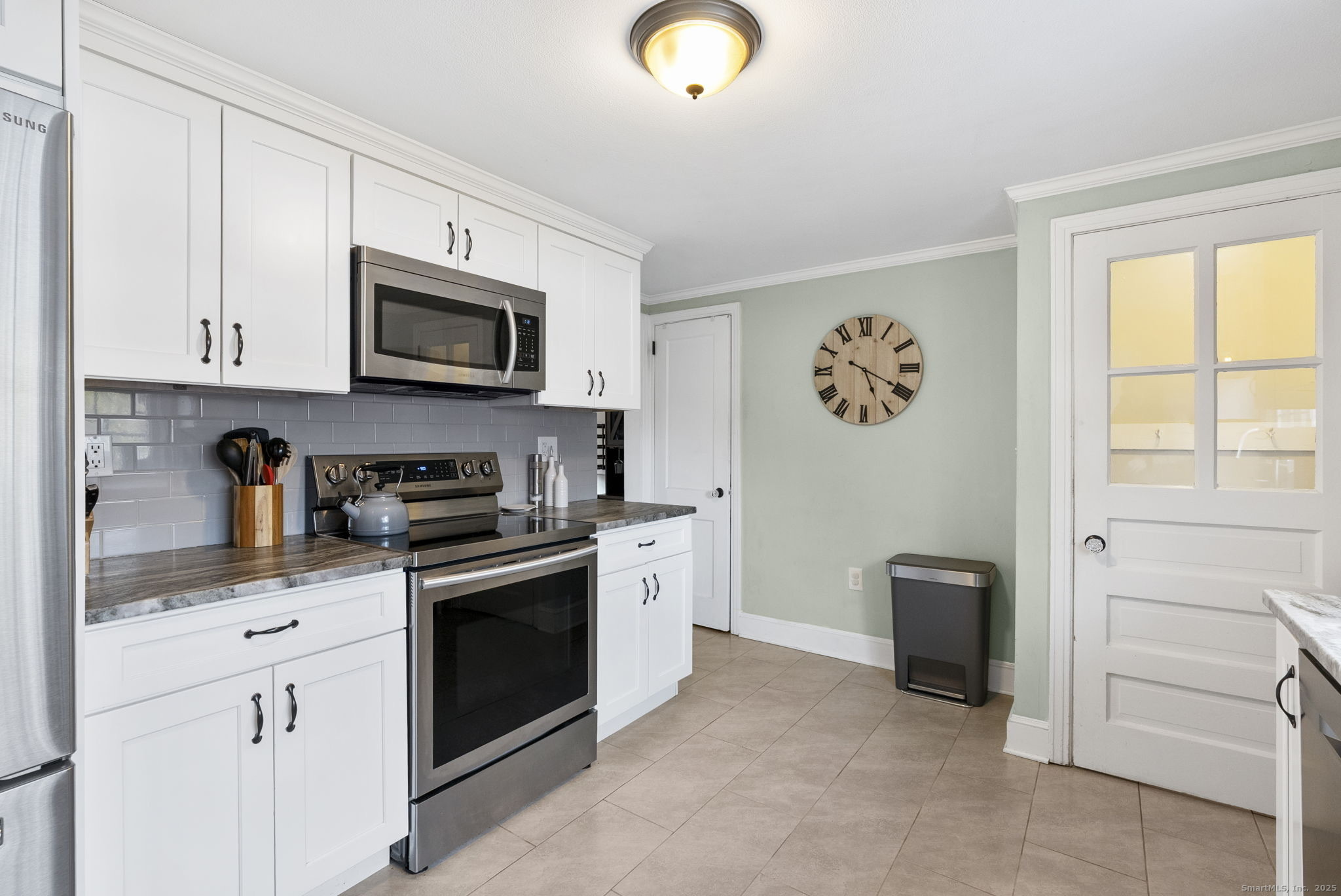 52 Stillman Road Wethersfield CT 06109