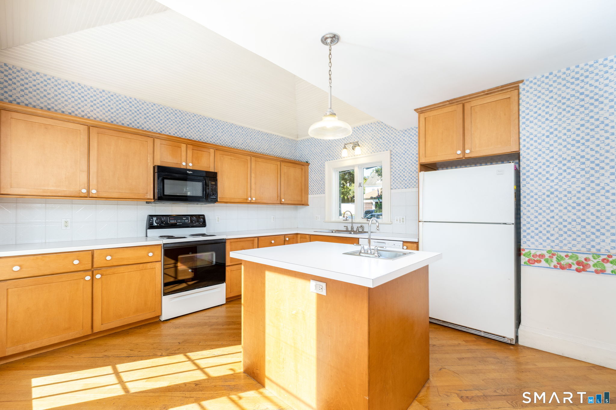 145 Elizabeth Street Hartford CT 06105