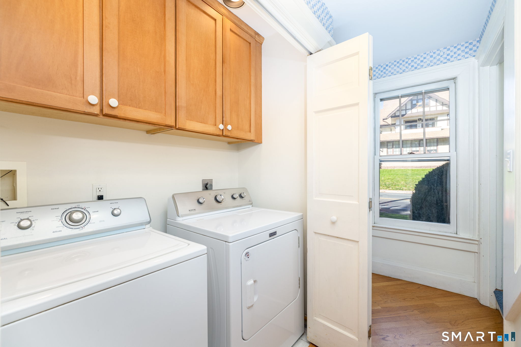 145 Elizabeth Street Hartford CT 06105