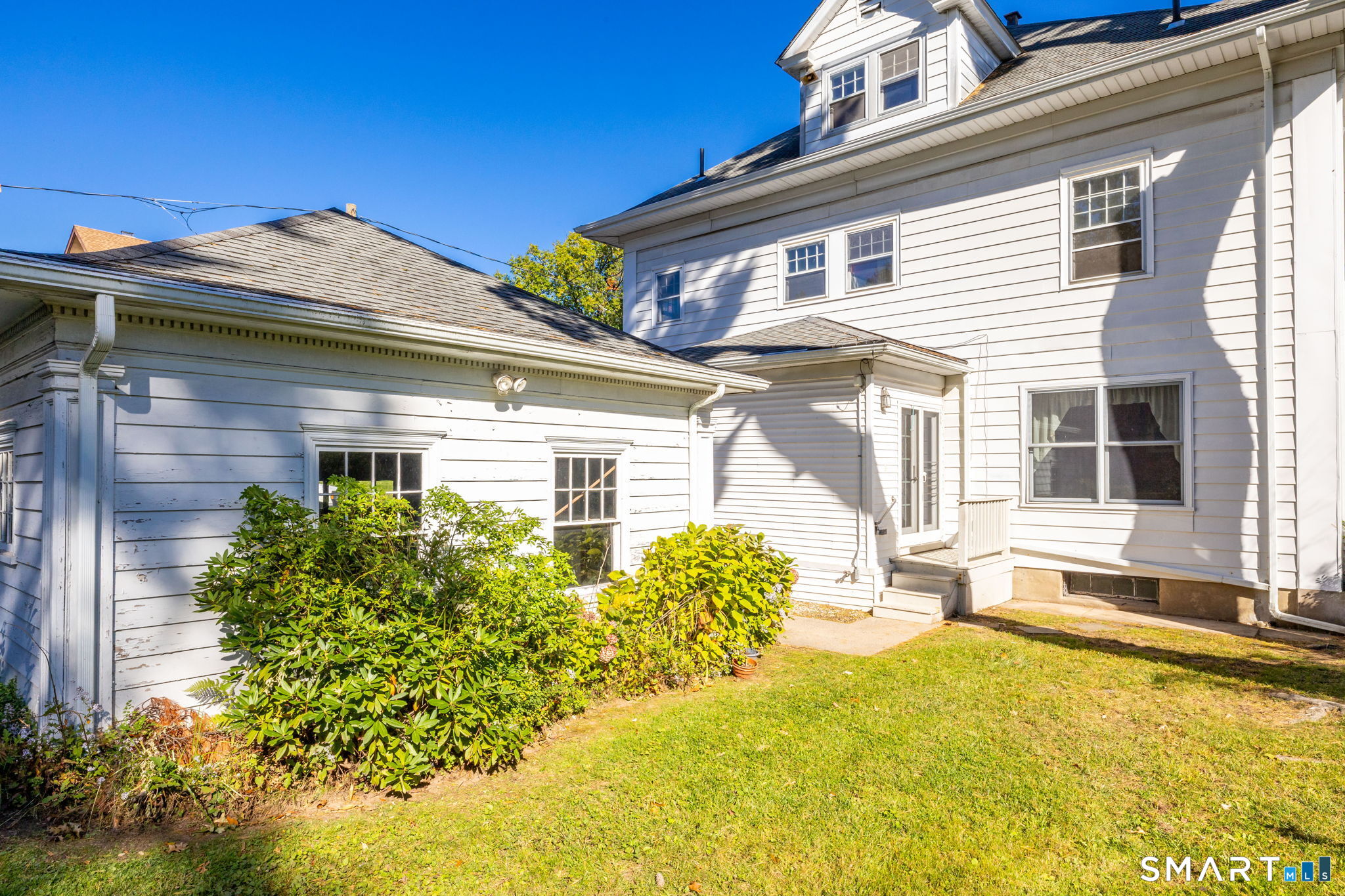 145 Elizabeth Street Hartford CT 06105
