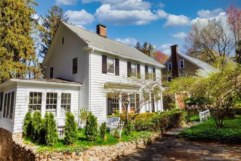 172 Country Club Road Waterbury CT 06708