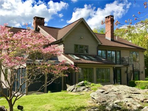 32 Judge Road Roxbury CT 06783