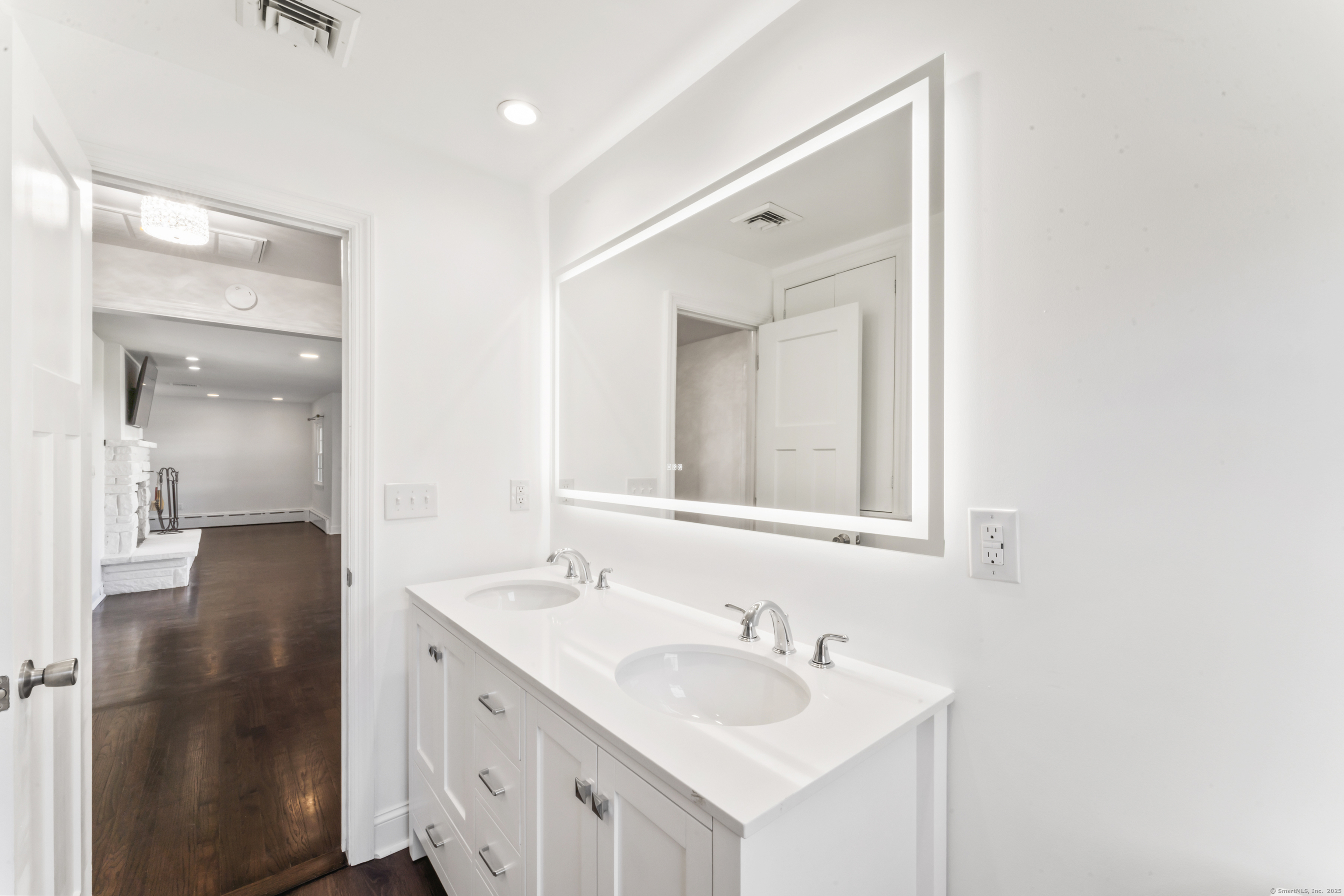 92 Feldspar Avenue Beacon Falls CT 06403