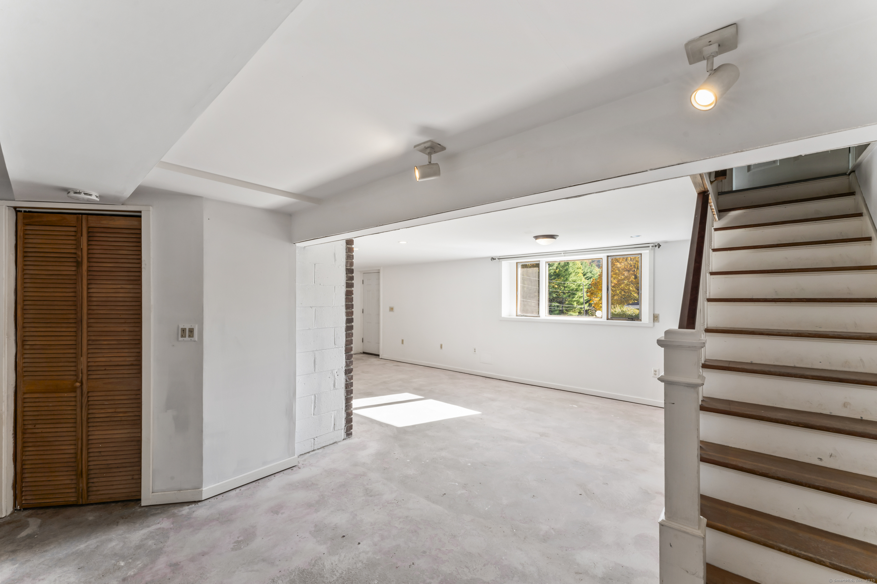 92 Feldspar Avenue Beacon Falls CT 06403