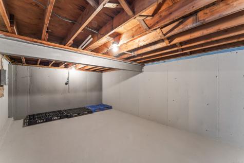 92 Feldspar Avenue Beacon Falls CT 06403