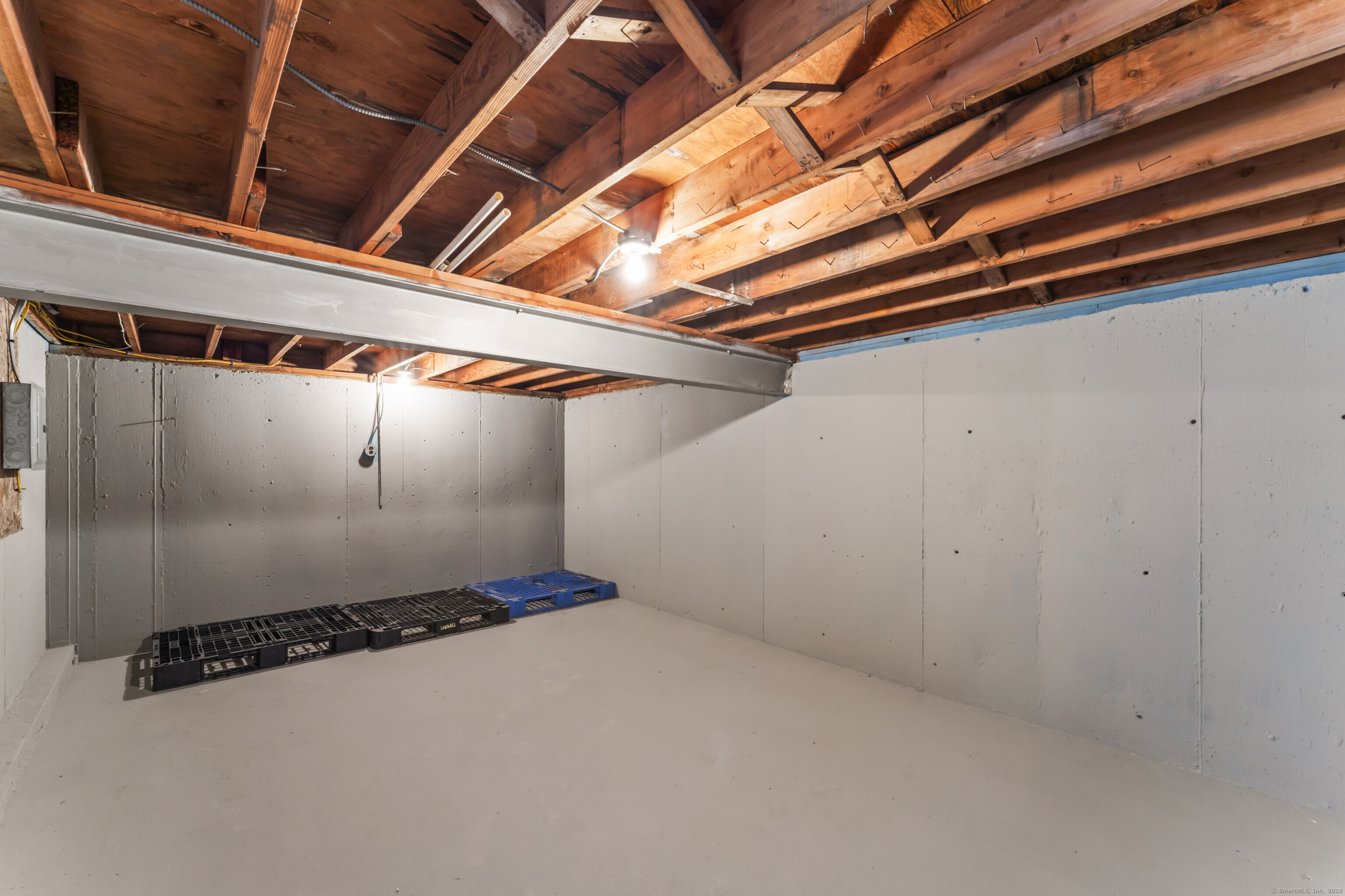 92 Feldspar Avenue Beacon Falls CT 06403