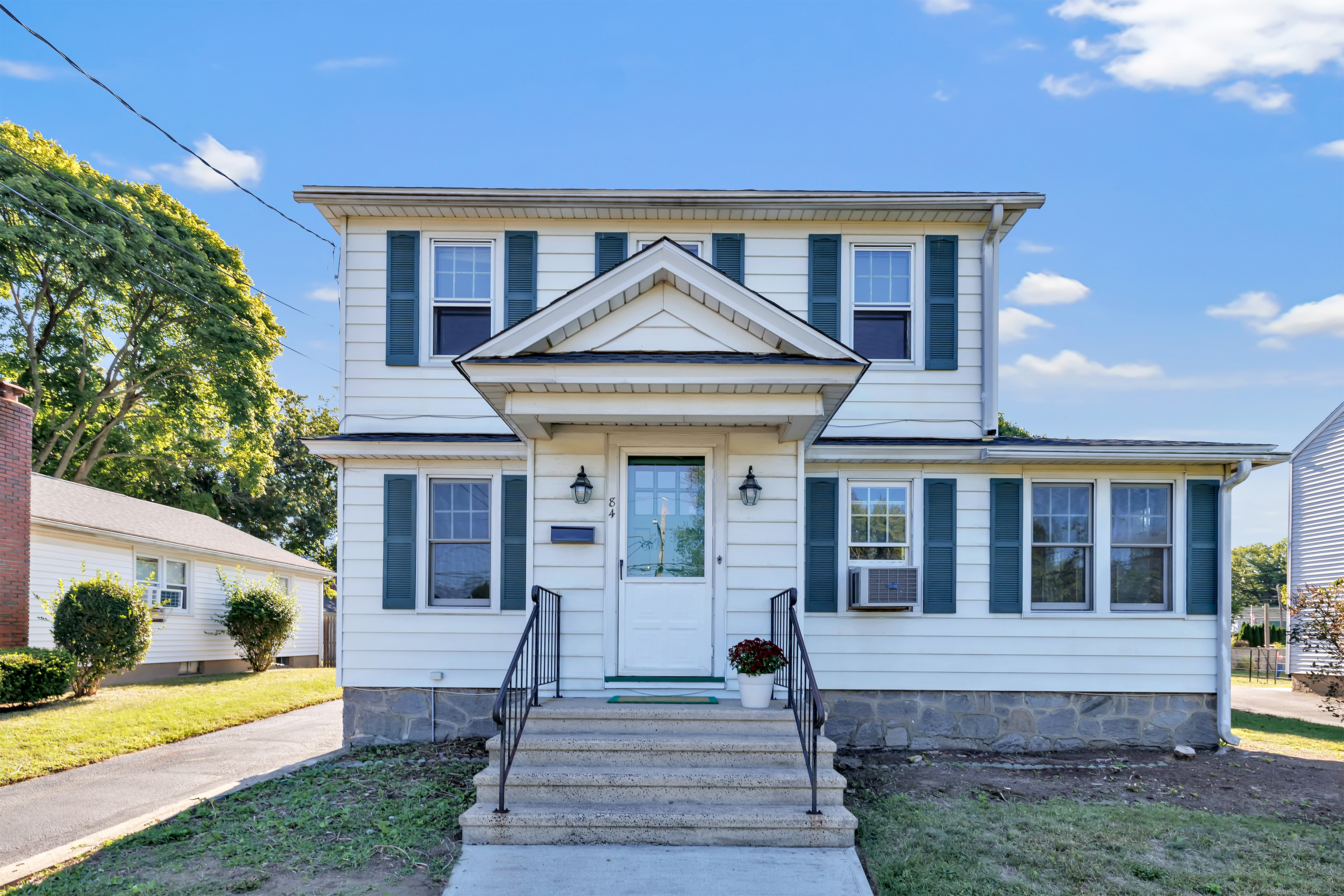 84 Elliott Street Stratford CT 06614