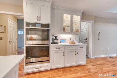 186 Imperial Drive Glastonbury CT 06033