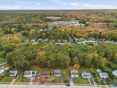 70 Cottonwood Lane Montville CT 06382