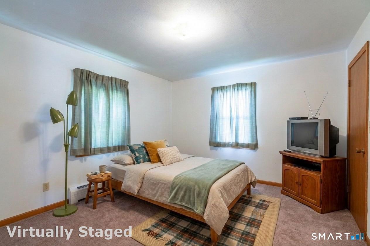 54 Woodhill Road Manchester CT 06042