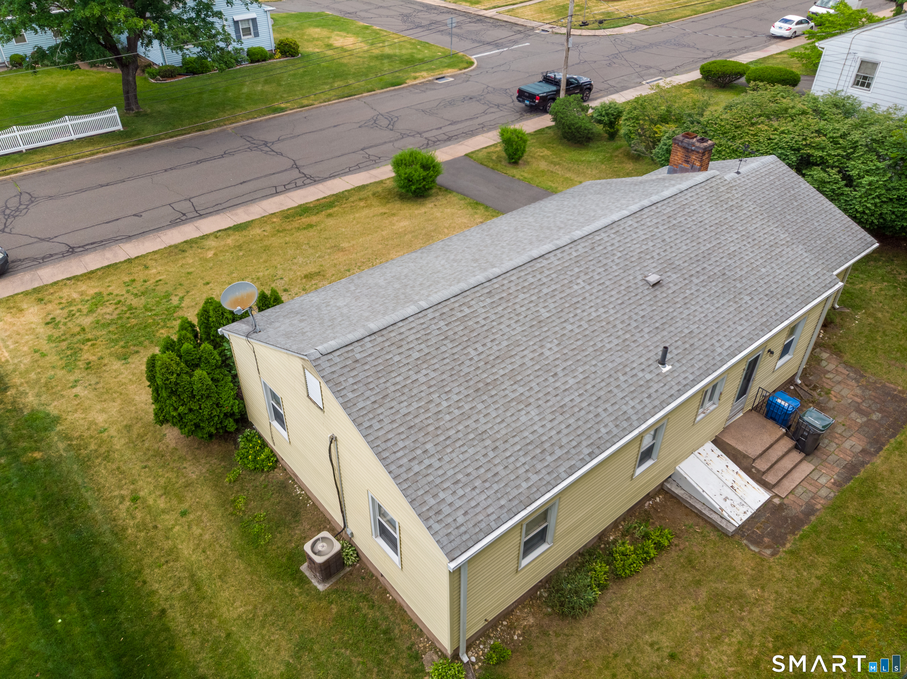 54 Woodhill Road Manchester CT 06042